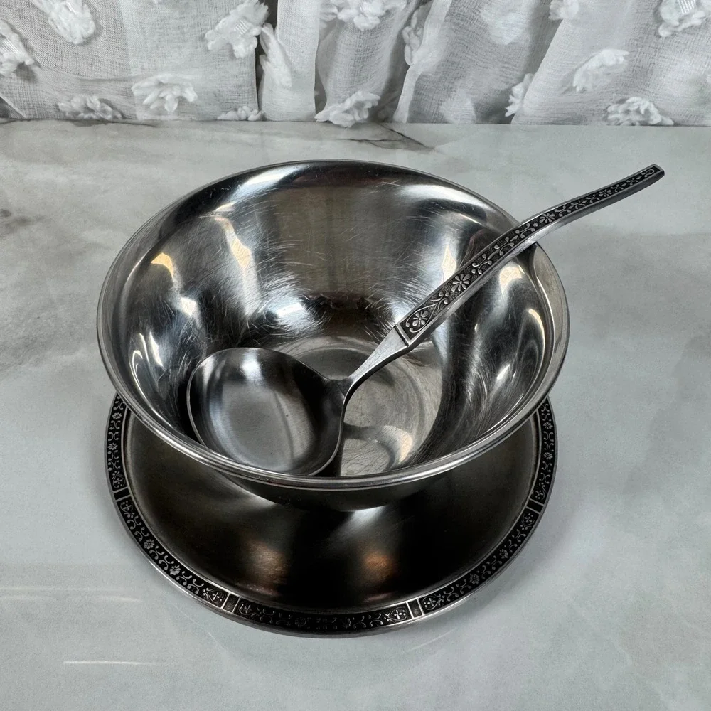 Vintage Cordova Stainless Steel Gravy Boat‎ With Ladle Attached Underplate MCM
